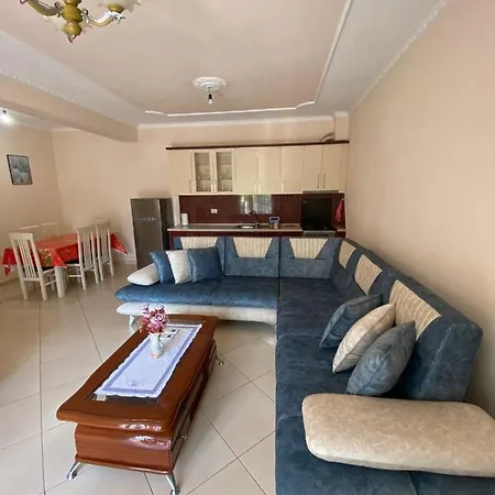Saimir Apartment
